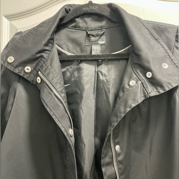 H&M | Light Jacket - Picture 5 of 13